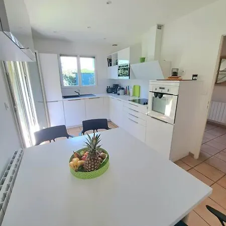 度假居 Maison Au Calme . 5ieme Arr . Ouest Lyonnais *