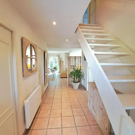 Maison Au Calme . 5ieme Arr . Ouest Lyonnais 里昂