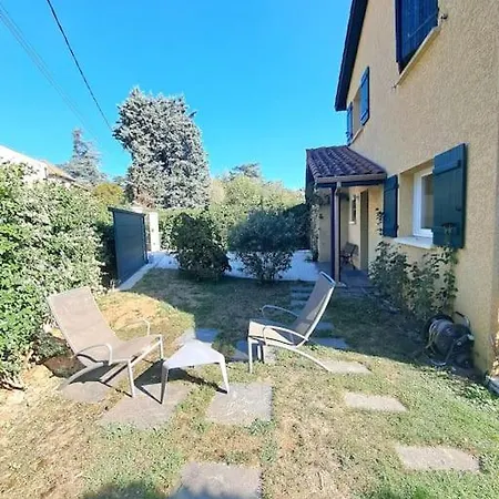 Maison Au Calme . 5ieme Arr . Ouest Lyonnais 度假居
